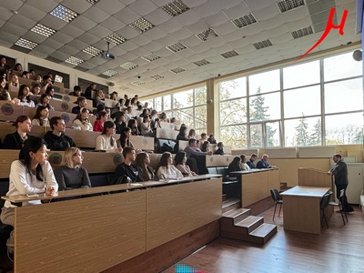 Переводчик НОВАТЭК — в гостях у родного факультета